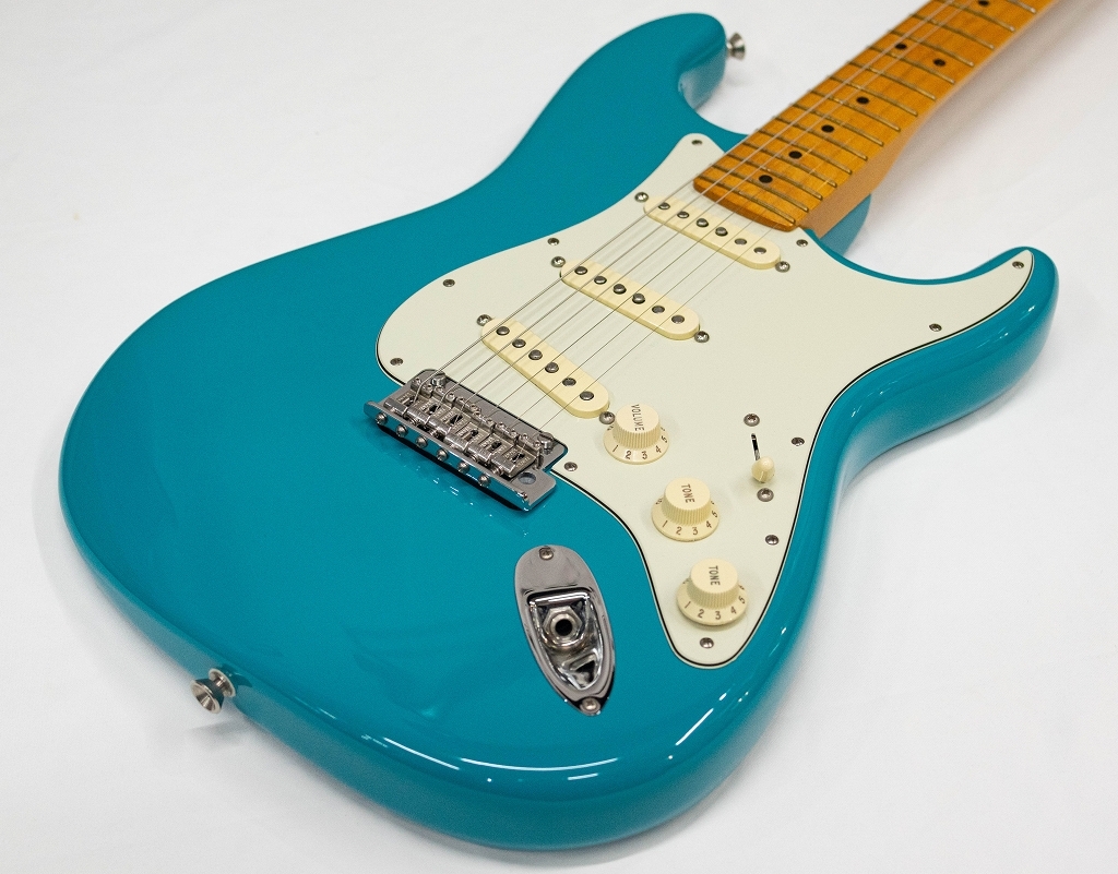 【ほぼ新品特価】Fender アメプロ II ストラト Fender USA American Professional II Stratocaster (Black