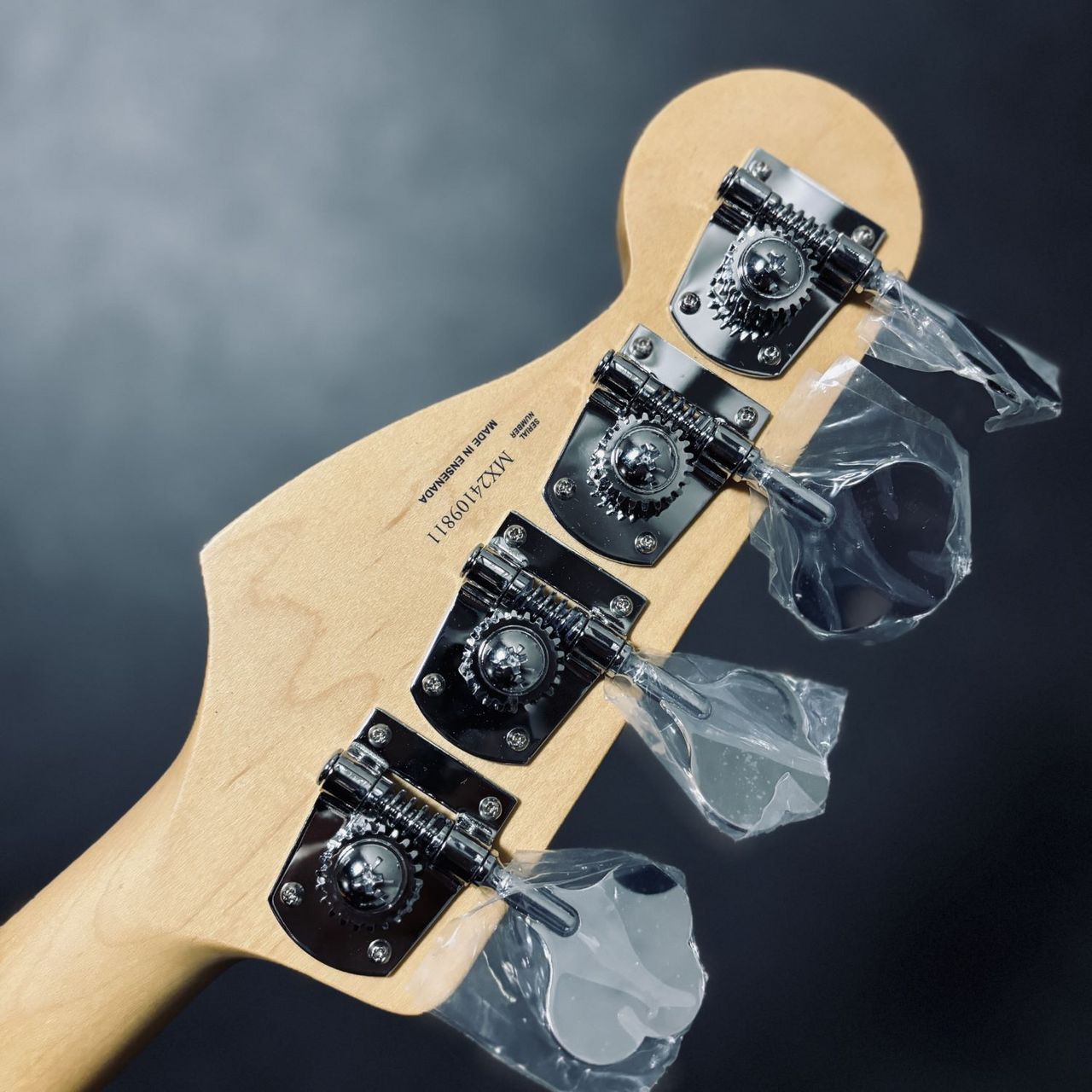 【10269】 BUSKER'S ジャズベースタイプ レッド フレイム 10269】 BUSKER'S ジャズベースタイプ レッド フレイム ベース