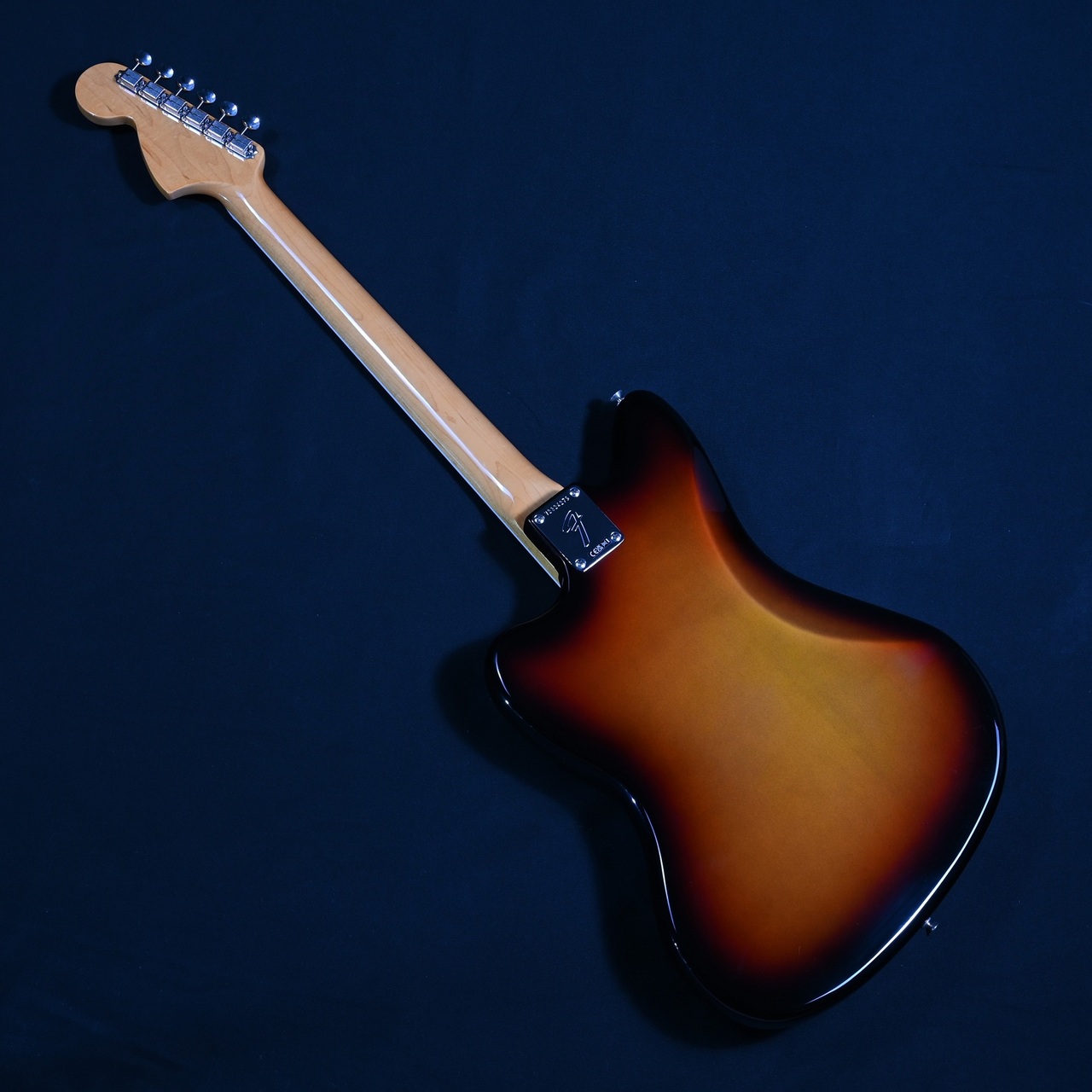 Fender American Vintage II 1966 Jazzmaster 3-Color Sunburst S/N