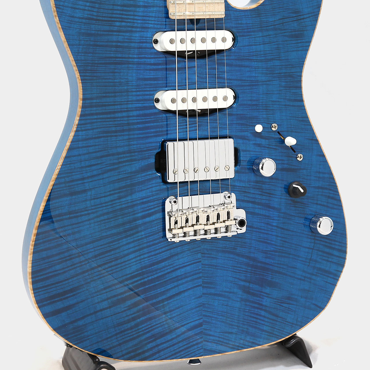 James Tyler Japan Tylerbastar HD Rear Rout Flame Maple / White