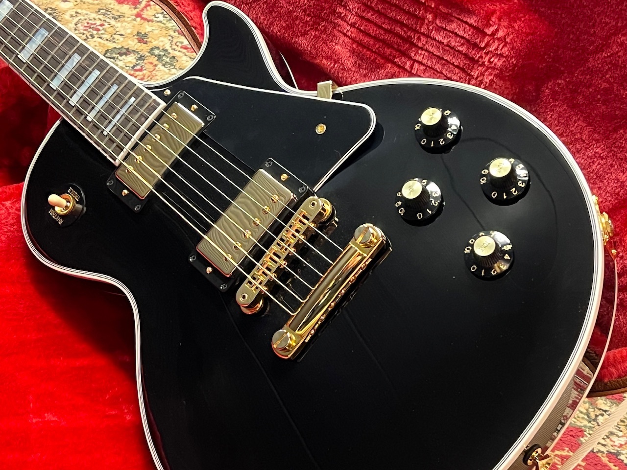 Gibson 【NEW】Les Paul Custom 70s Ebony #213250259【4.28kg