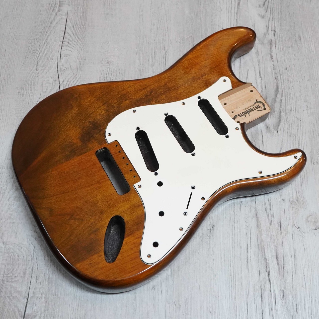 Astronauts Guitars ST / One Master Body（新品）【楽器検索