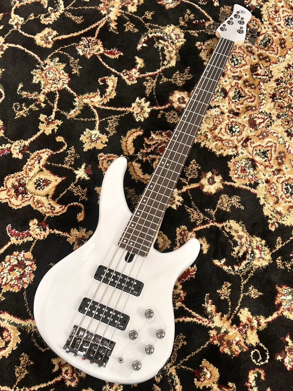 YAMAHA TRBX505 -Translucent White-【3.94kg】（新品特価）【楽器検索