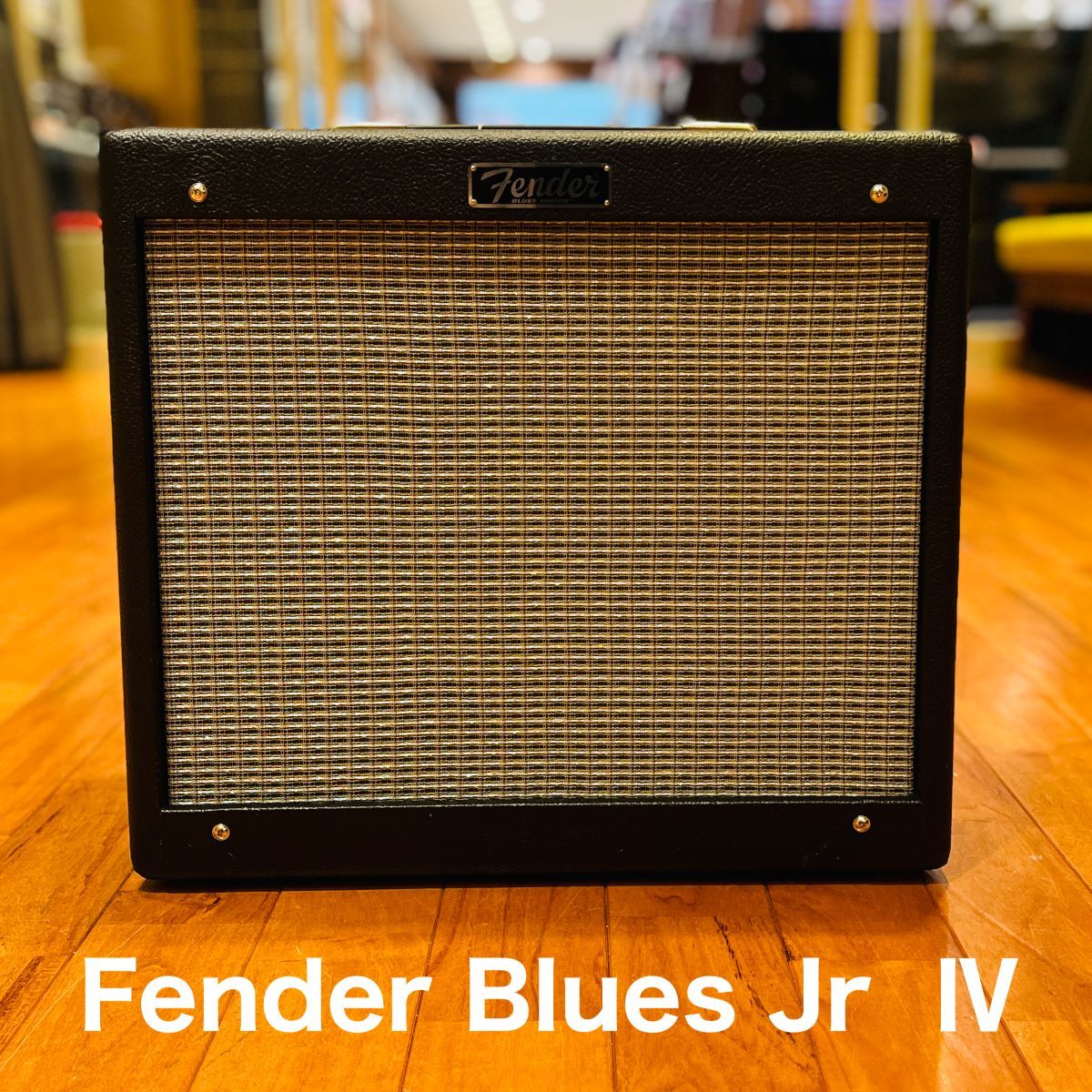 い出のひと時に、とびきりのおしゃれを！ Fender Blues Junior 