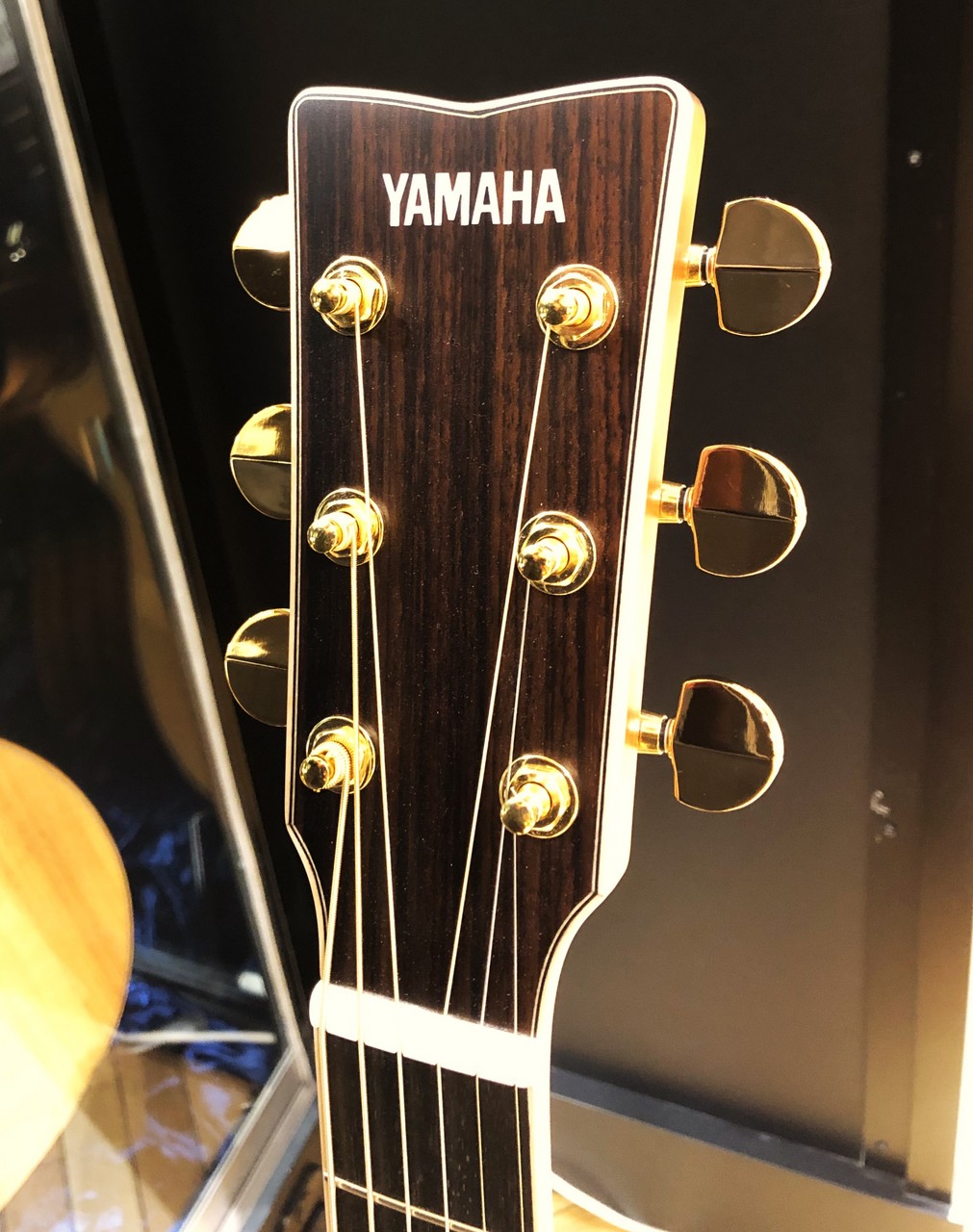 YAMAHA LL36 ARE ハードケース付き YAMAHA 予約販売 調整済 ヤマハ LL36 ARE アコースティックギター