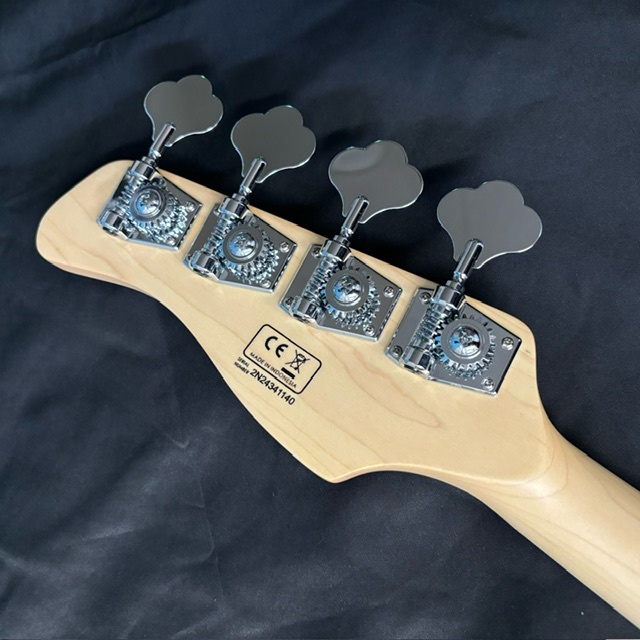 エレキベース　Sire V7 Alder-4 LPB v7alder4-lpb2.jpg