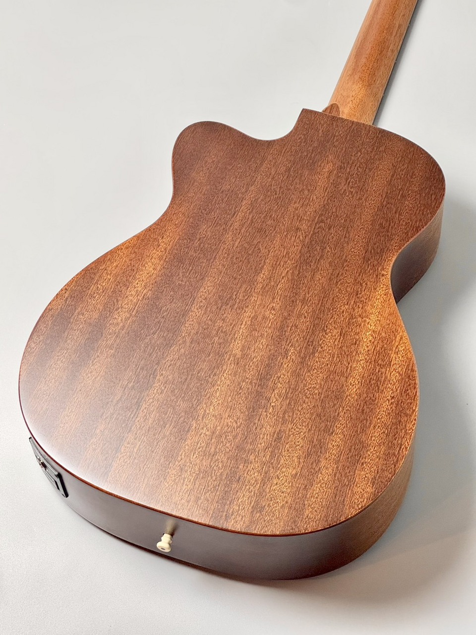 Martin 【美品中古】000CJR-10E STREETMASTER 2024年製【最大48回無
