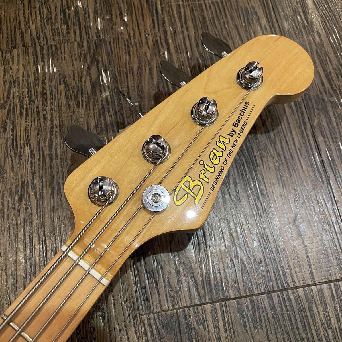 Brian BJB-380 Electric Bass（中古/送料無料）【楽器検索デジマート】