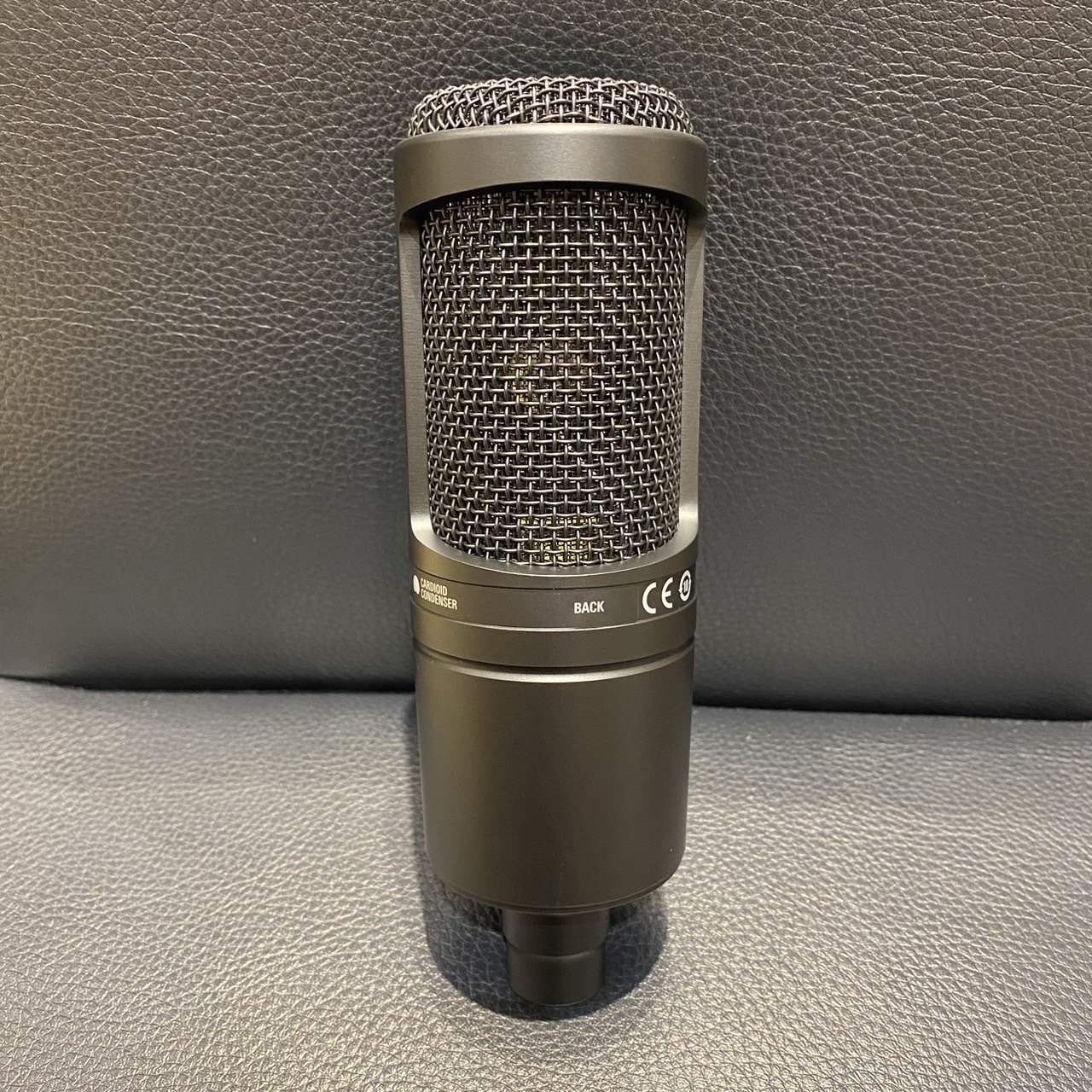 audio-technica AT2020 (コンデンサーマイク)【現物画像】（中古/送料