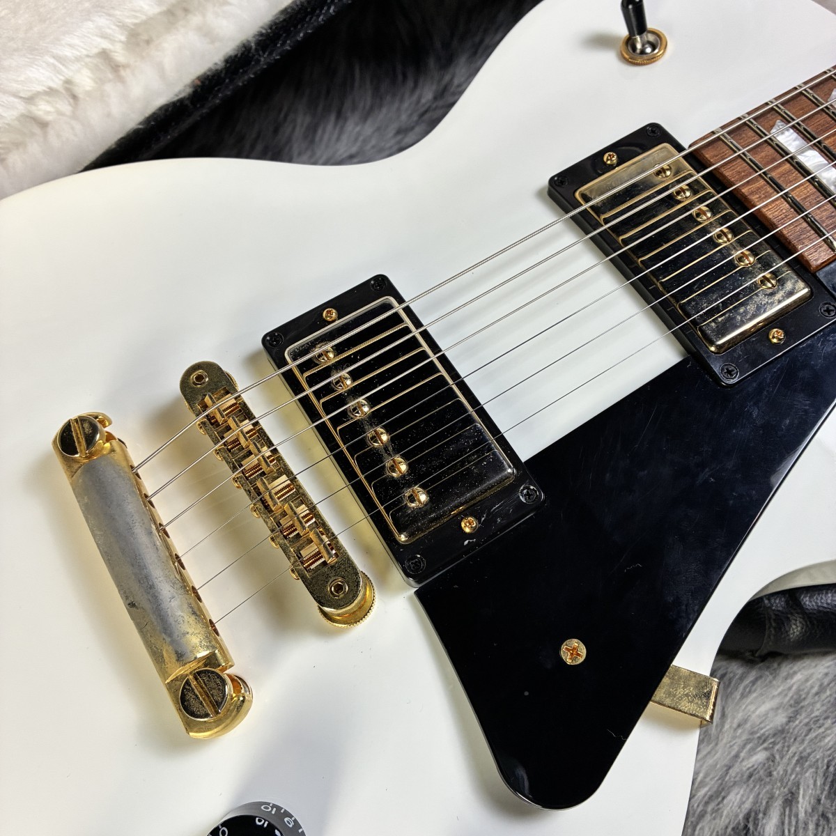 Gibson Gibson Les Paul Studio Gold Hardware Alpine white 2017