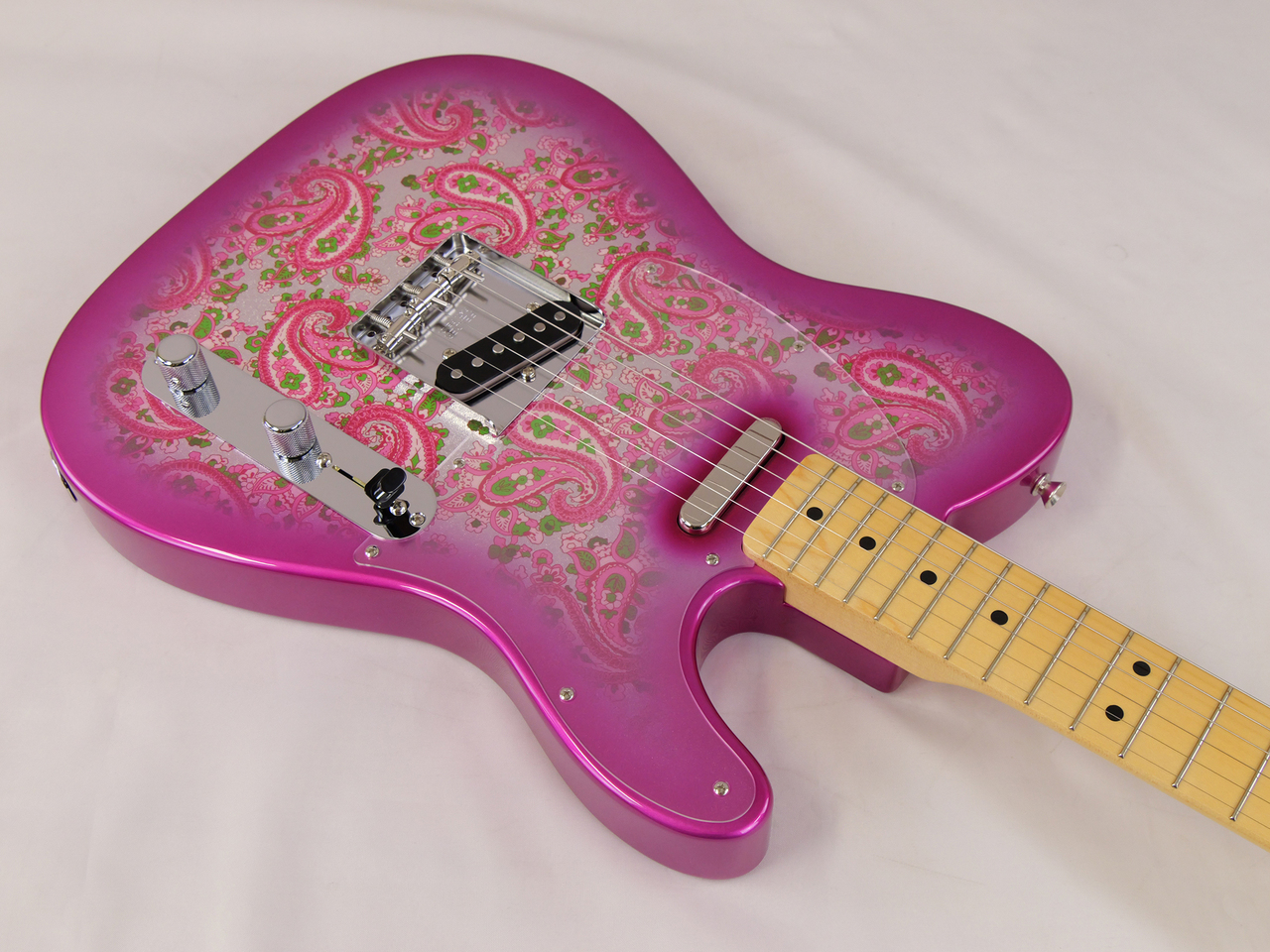 Fender Made in Japan Limited Telecaster (Pink Paisley)（新品/送料