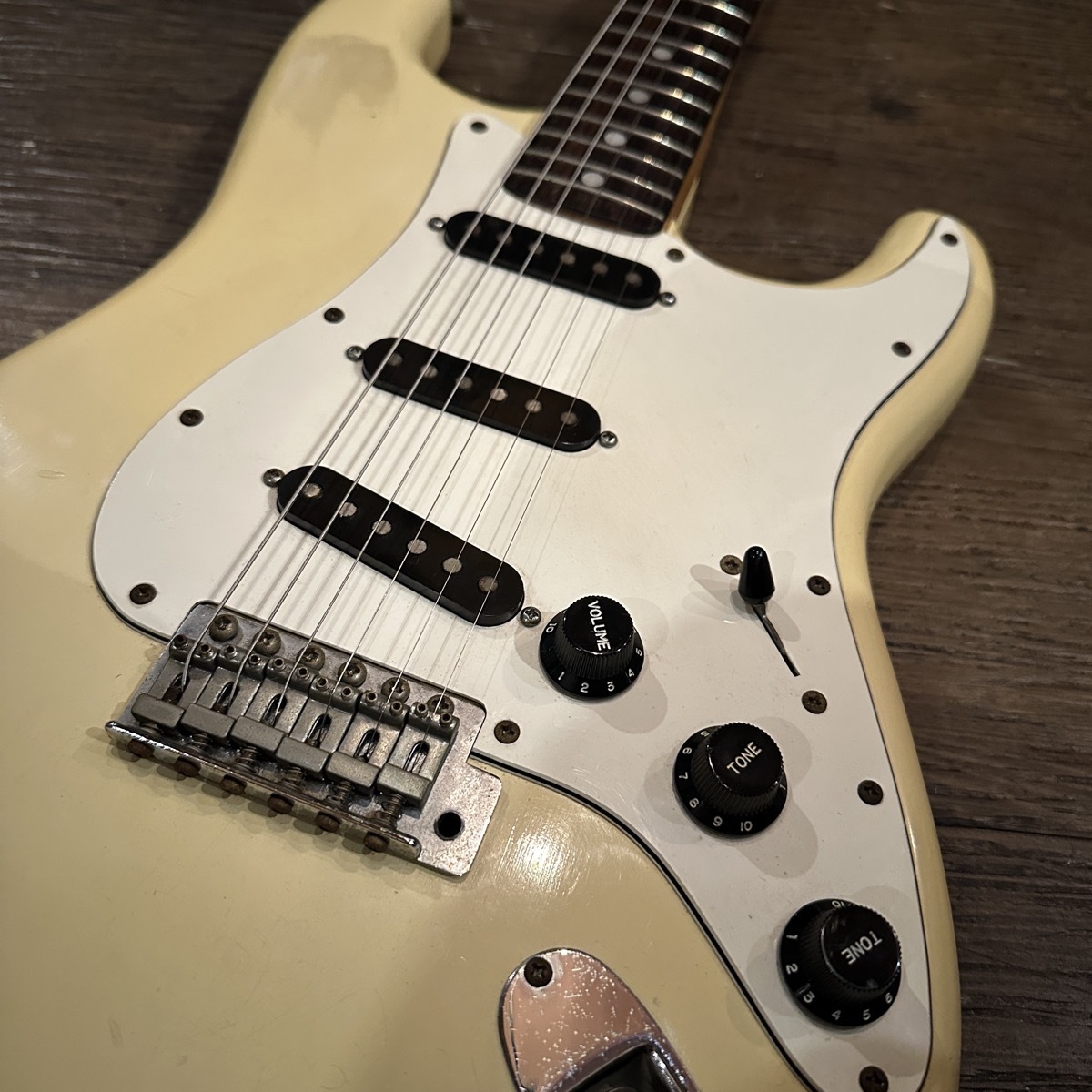FERNANDES FST-50 Made in Japan Electric Guitar(中古/送料 FERNANDES FST-50 Made in Japan Electric Guitar(中古/送料