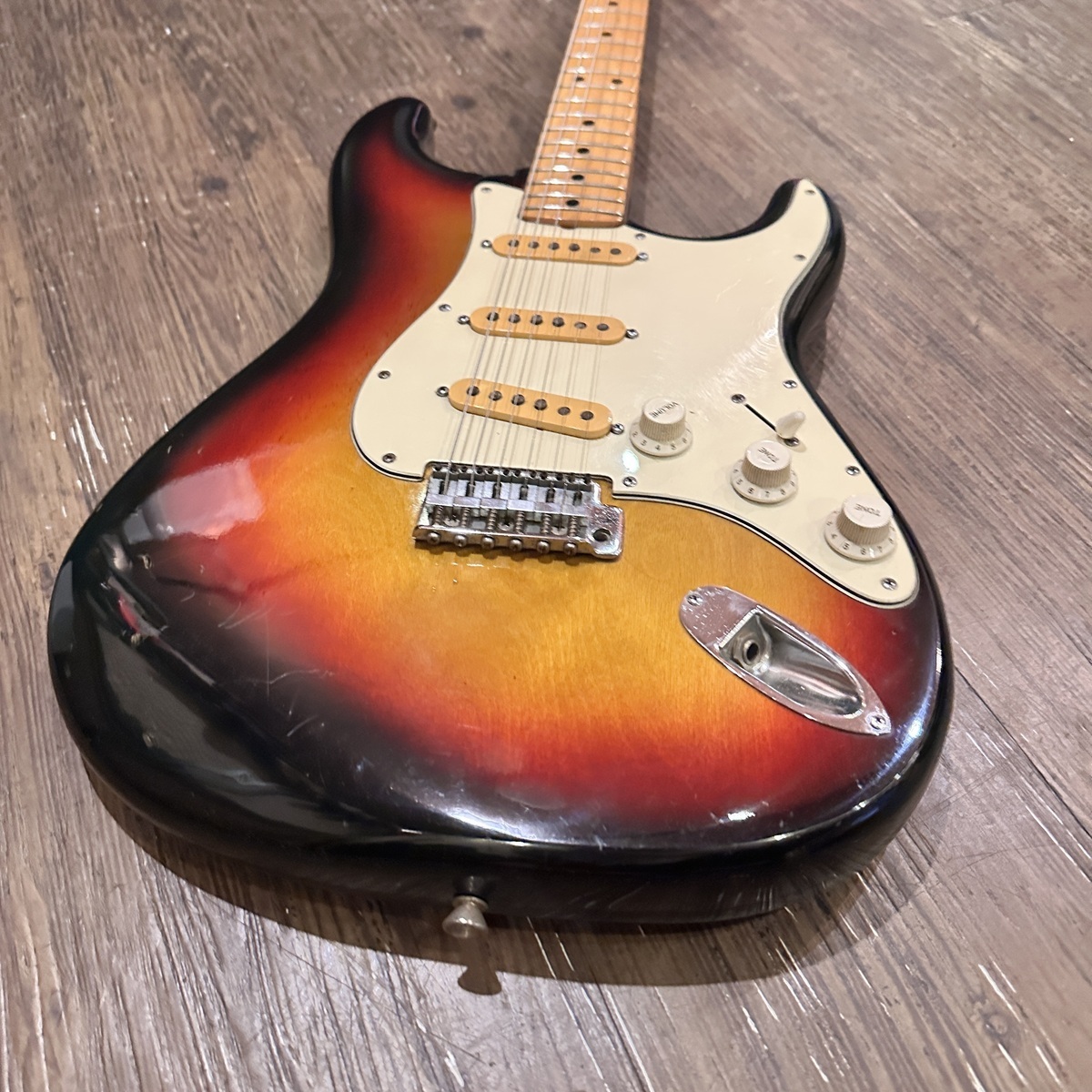 Fresher Straighter 1980年代 ストラトタイプ Fresher Straighter