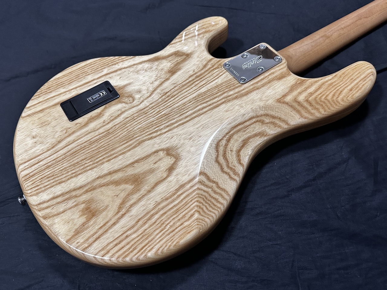 Sterling by MUSIC MAN StyingRay34-ASH-M2 LTD(スターリング エレキ