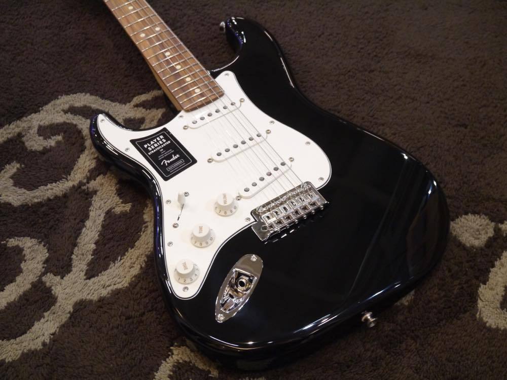 Fender Player Stratocaster LH PF BLK（新品）【楽器検索デジマート】