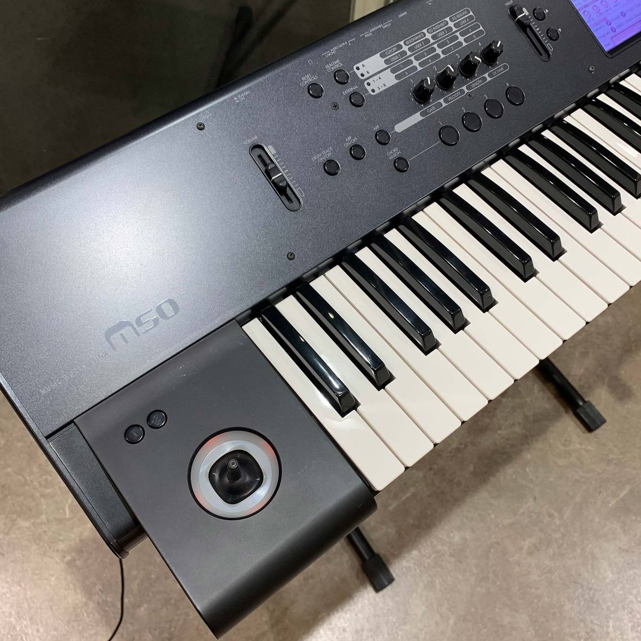 KORG コルグ M50 88 シンセサイザー キーボード（KORG コルグ