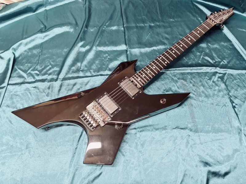 Killer KG-Exploder BIB（中古）【楽器検索デジマート】