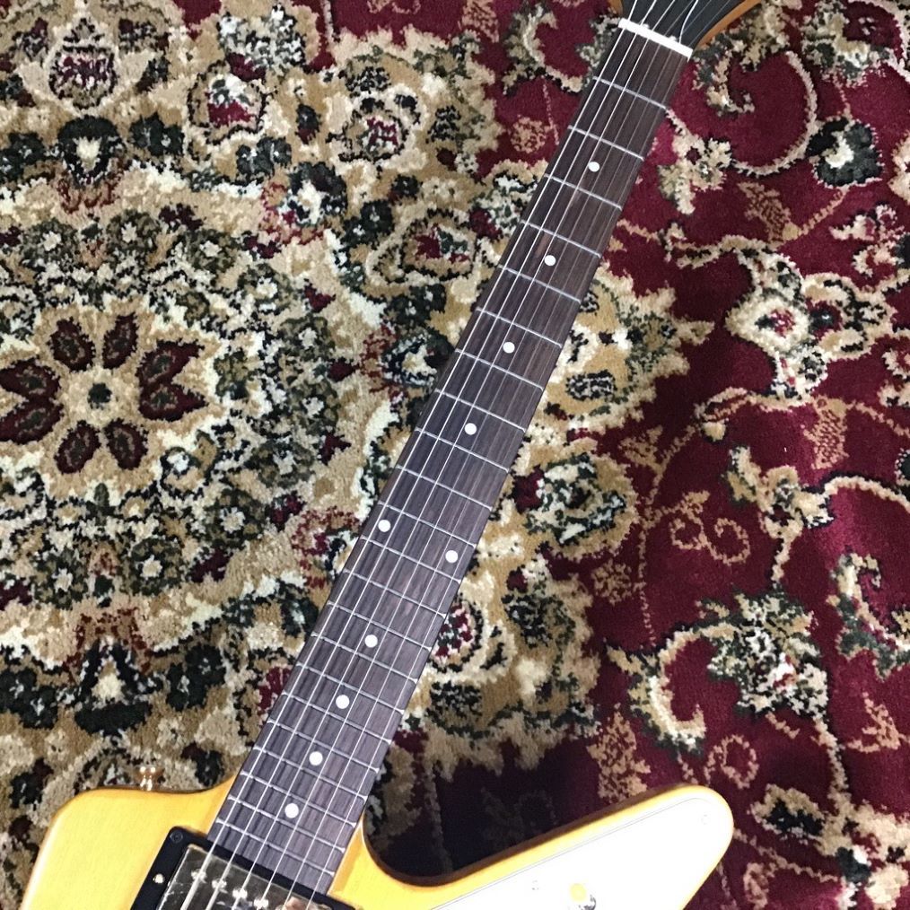 Epiphone Korina Explorer Aged Natural エレキギター（新品/送料無料