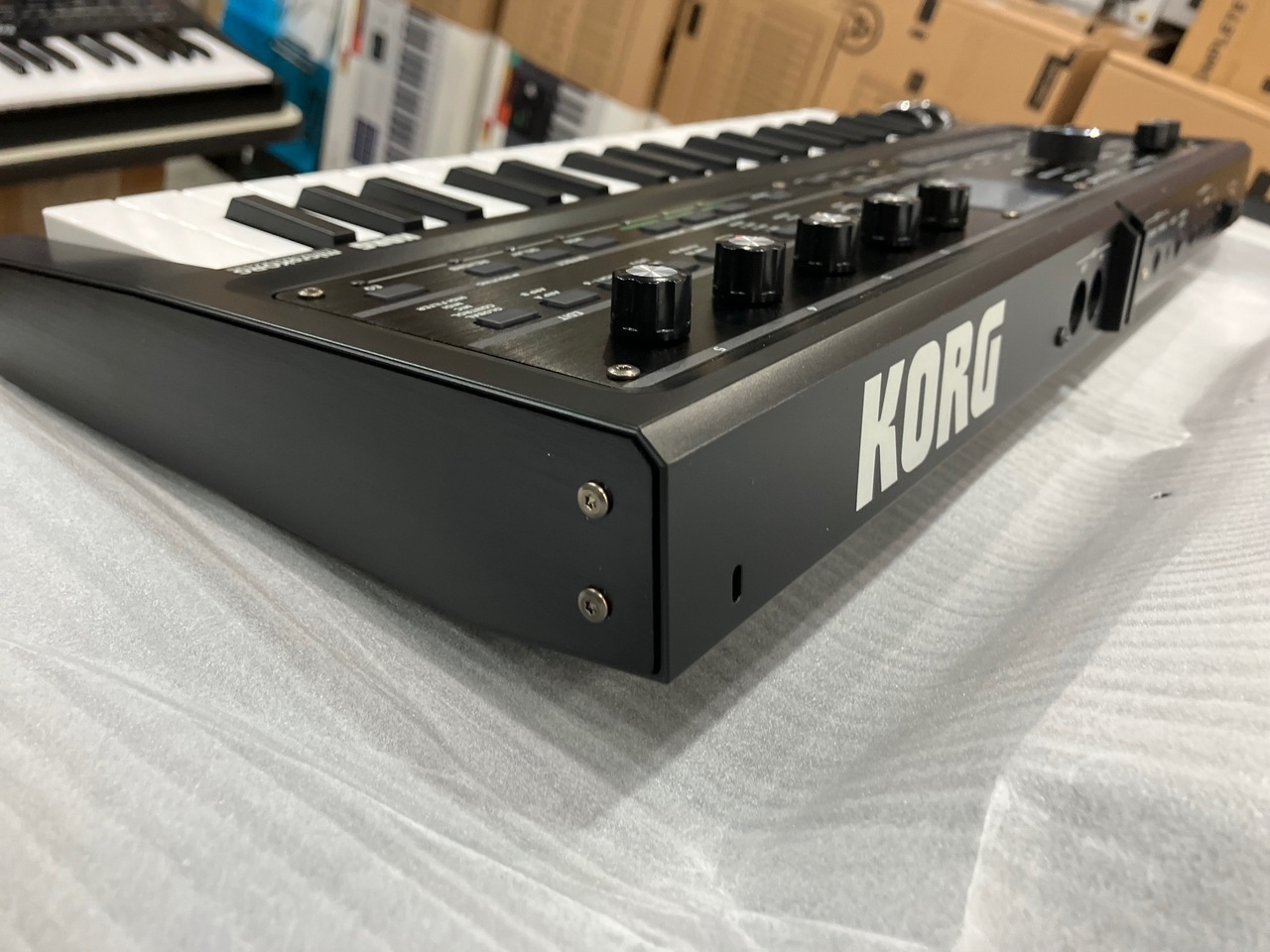 KORG microKORG 2 MBK (MK-2 MBK) 即納可能!【1台限定アウトレット特価
