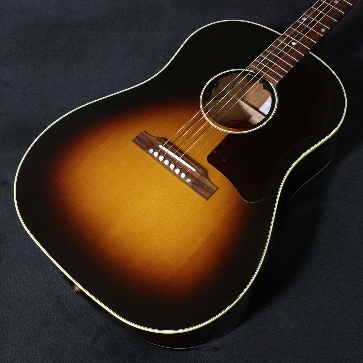 ギター YUJI NISHINOGibson / 1950s J-45 Gibson 1950s J-45 Original Vintage Sunburst 【梅田店】（新品/送料