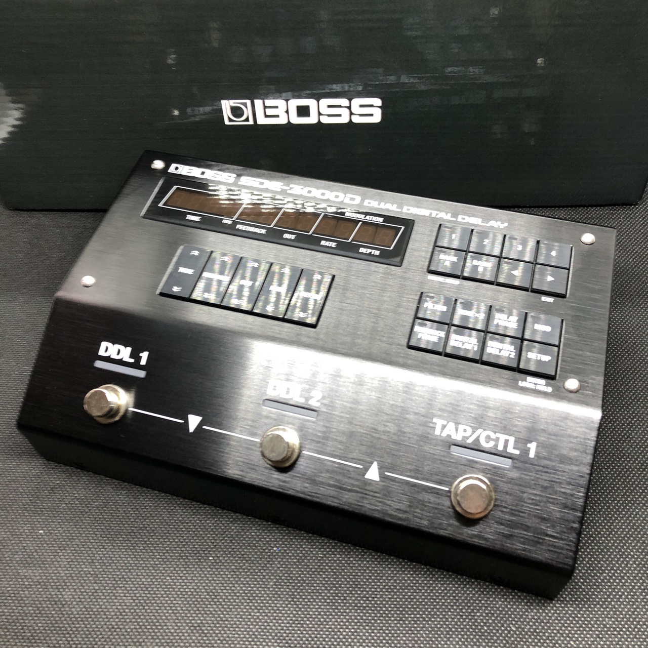 BOSS SDE-3000D DUAL DIGITAL DELAY