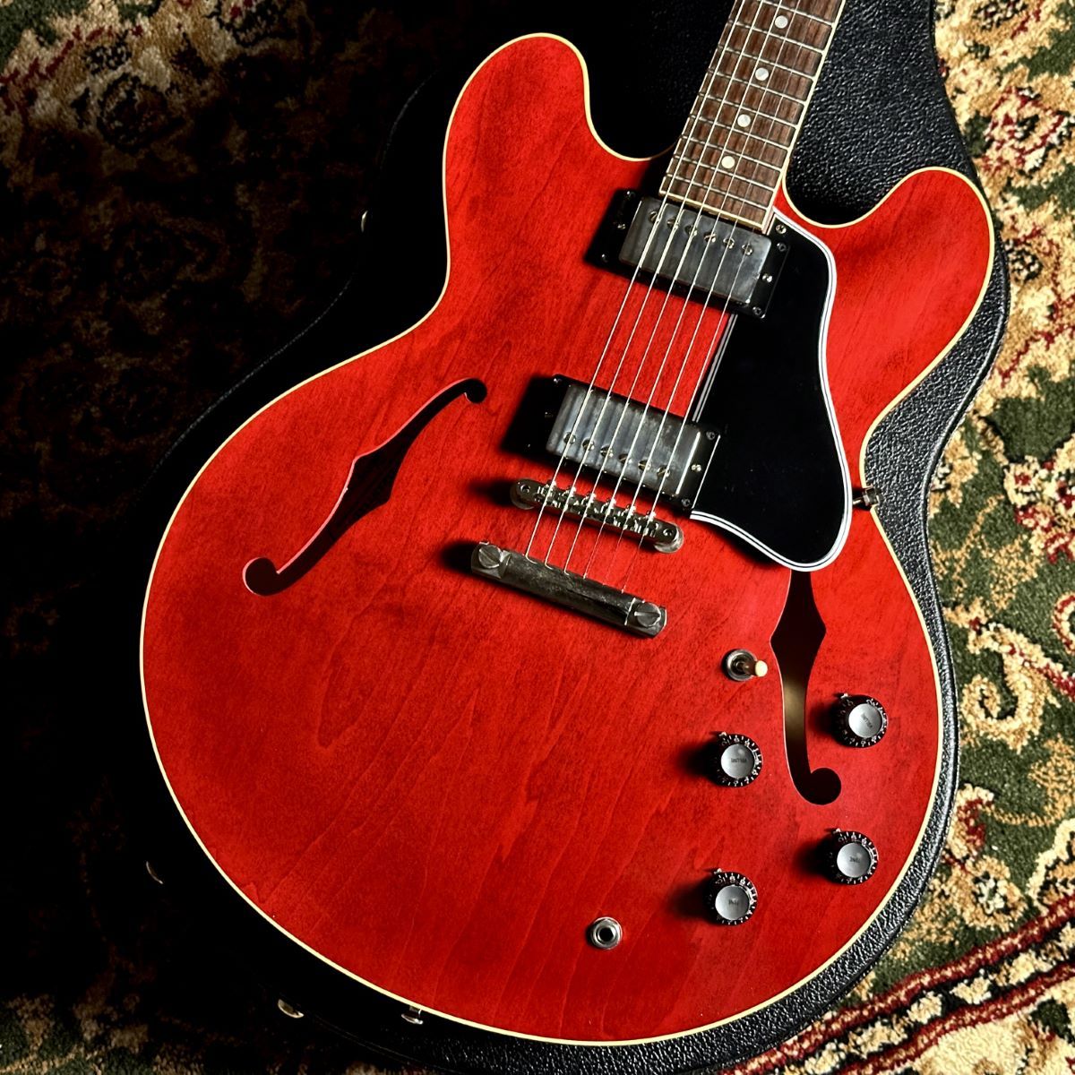 Gibson 1961 ES-335 Reissue VOS Sixties Cherry (3.46kg)【現物写真