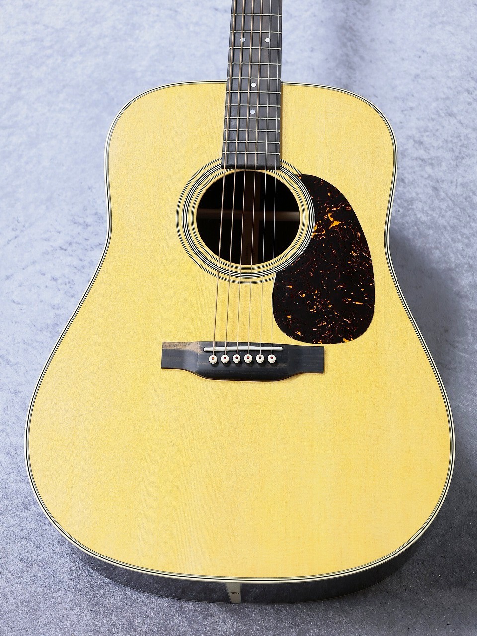 Martin 【旧仕様個体】D-28 Standard 2024年製 【分割無金利