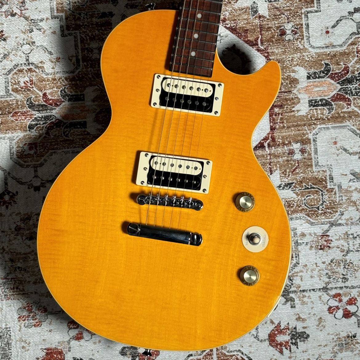 日本製　Epiphone Les Paul sp　tvイエロー Epiphone Les Paul Special TV Yellow エレキギター レスポール
