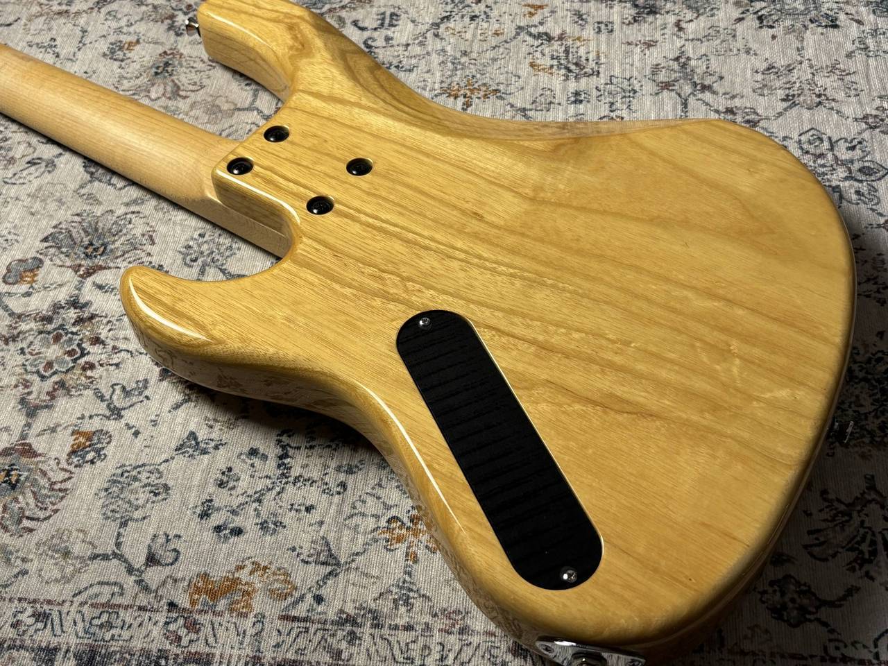 Atelier Z Beta4 ベース（中古） ATELIER Z Beta-4 DLX（中古/送料無料）【楽器検索デジマート】