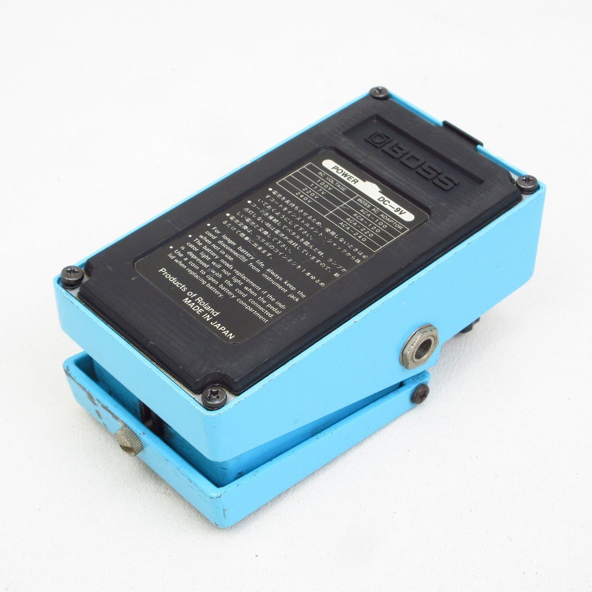 BOSS Chorus CE-2 コーラス 日本製 ビンテージ　銀ネジ　’70 BOSS CE-2 アナログコーラス（銀ネジ＆黒ネジ）を比較レビュー