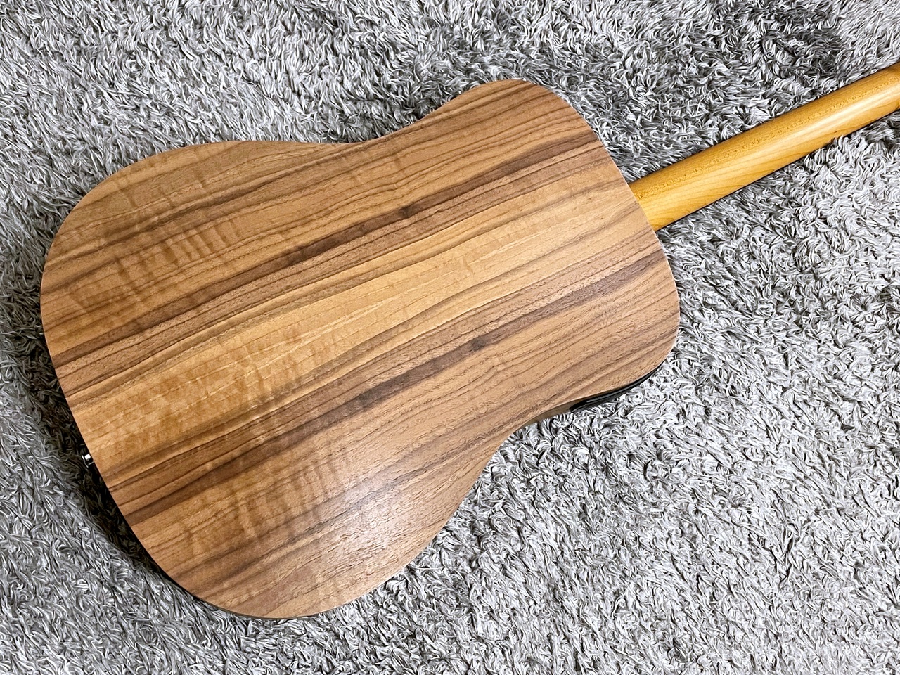 Taylor Big Baby Taylor-e Walnut (BBT-e Walnut)（新品/送料無料