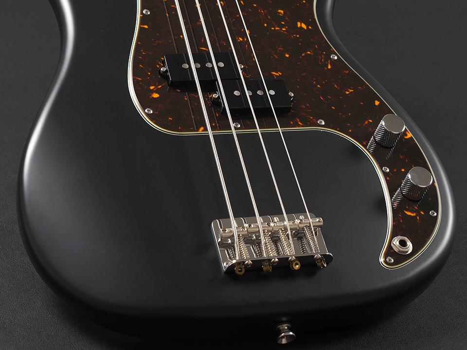 FREEDOM CUSTOM GUITAR RESEARCH Retrospective PB ~Black