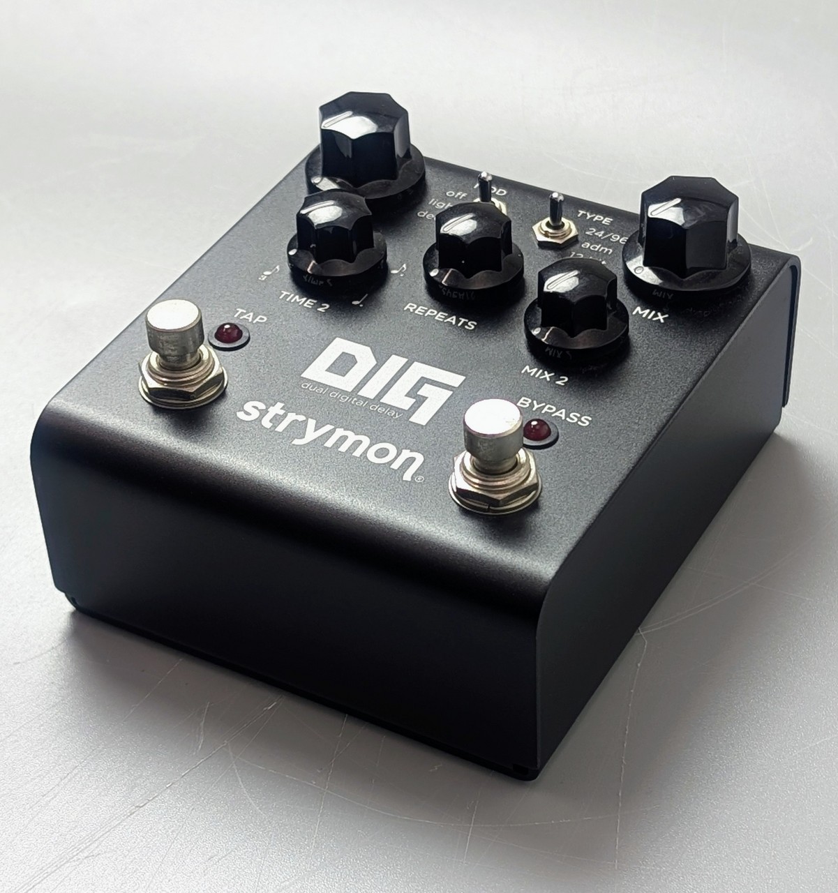 strymon DIG デュアルデジタルディレイV1 strymon DIG (Ver.1) -Dual Digital Delay- Midnight Edition（中古