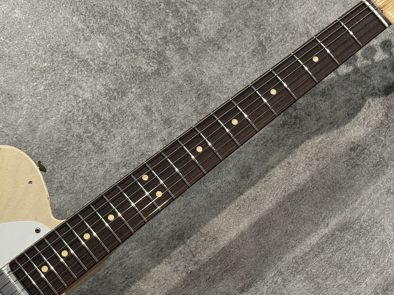 LSL INSTRUMENTS T Bone 22 Medium Aged White Blonde【クリス