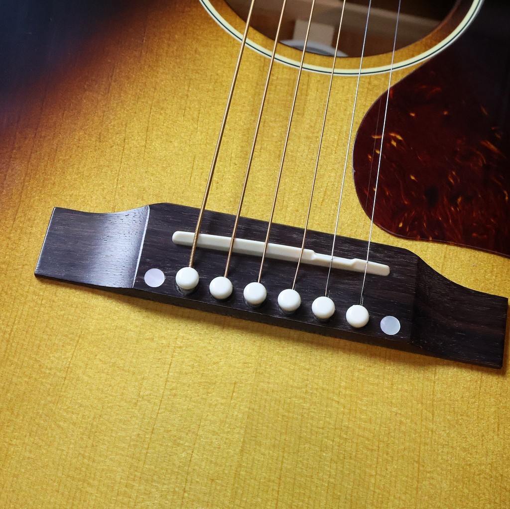 Gibson 【2026年新仕様個体!】J-45Standard Vintage Sunburst