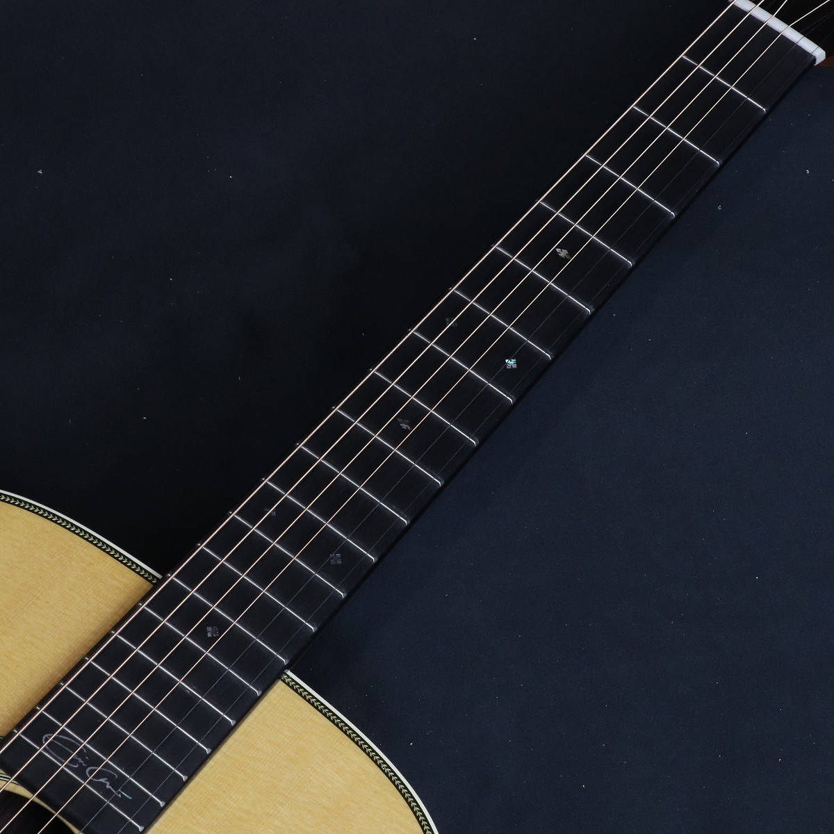 Martin OOO-28EC Eric Claptonシグネイチャーモデル アコースティック