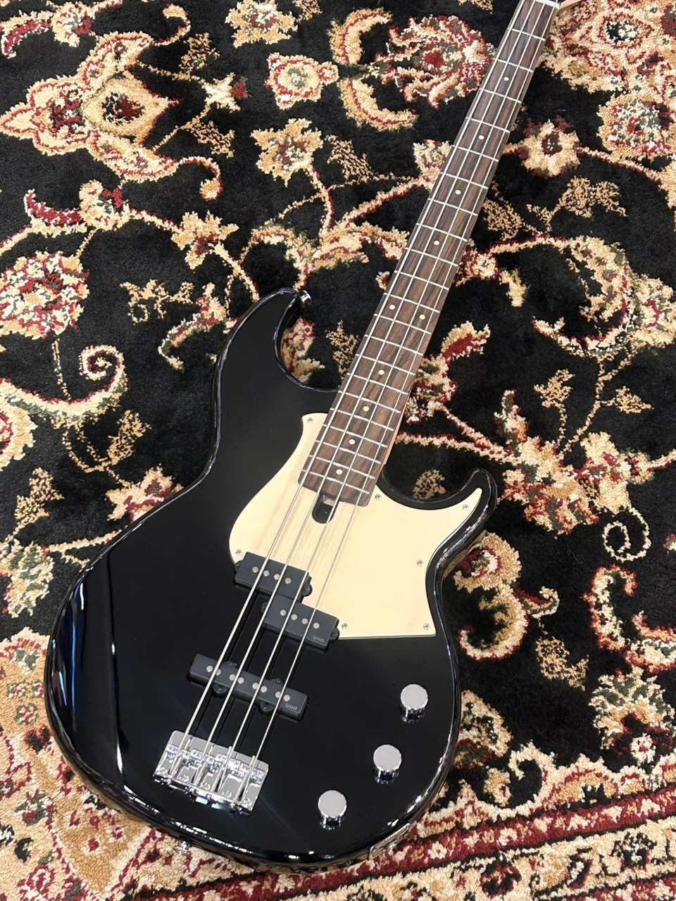Yamaha Broadbass ブラック 4弦ベース ギグバッグ付き YAMAHA BB234 BL (ブラック) エレキベース ヤマハ BB200シリーズ Black