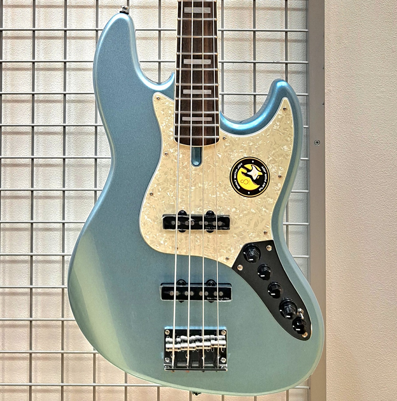 Sire V7 Alder 4st / LPB（新品/送料無料）【楽器検索デジマート】