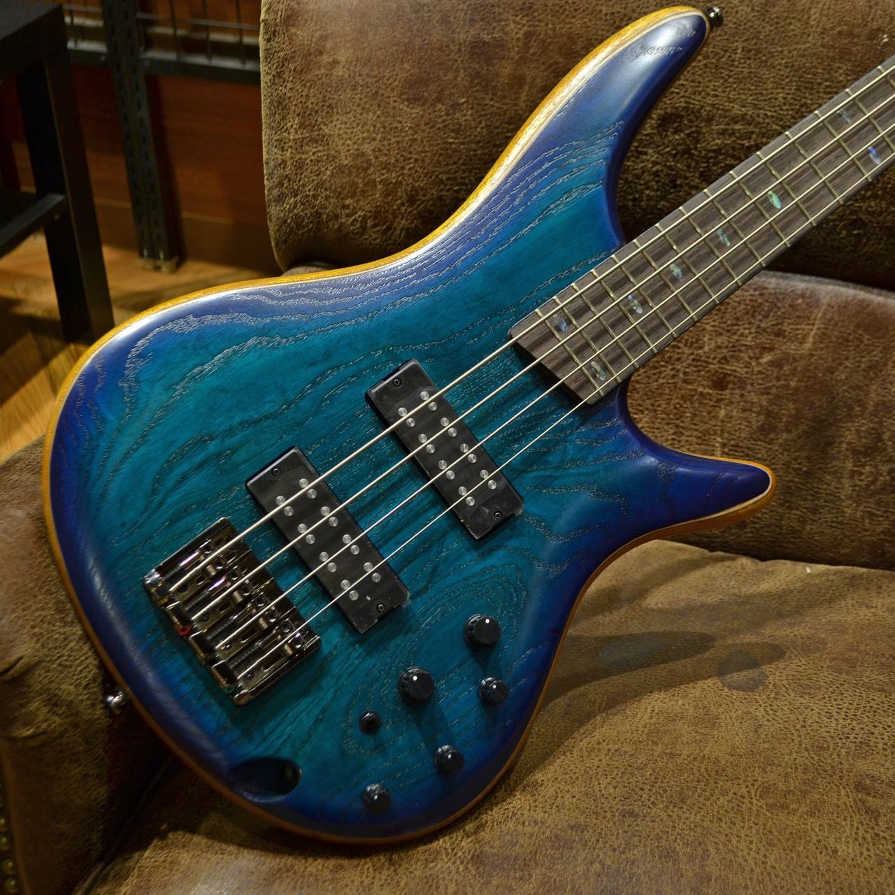 Ibanez SR4AH SPL エレキベース アクティブ／パッシブ切替 24フレット