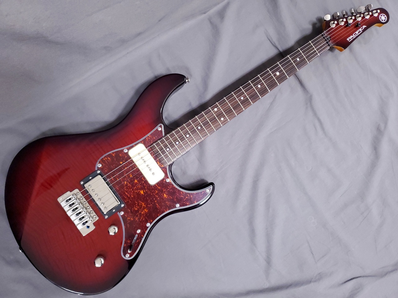 美品 YAMAHA ヤマハ Pacifica611VFM ダークレッドバースト 激渋ダークレッドバースト！大人気モデル「YAMAHA