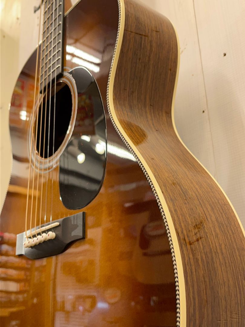 Martin 【新春初売り大バーゲン】2024年製 000-28 Ambertone ♯2923465