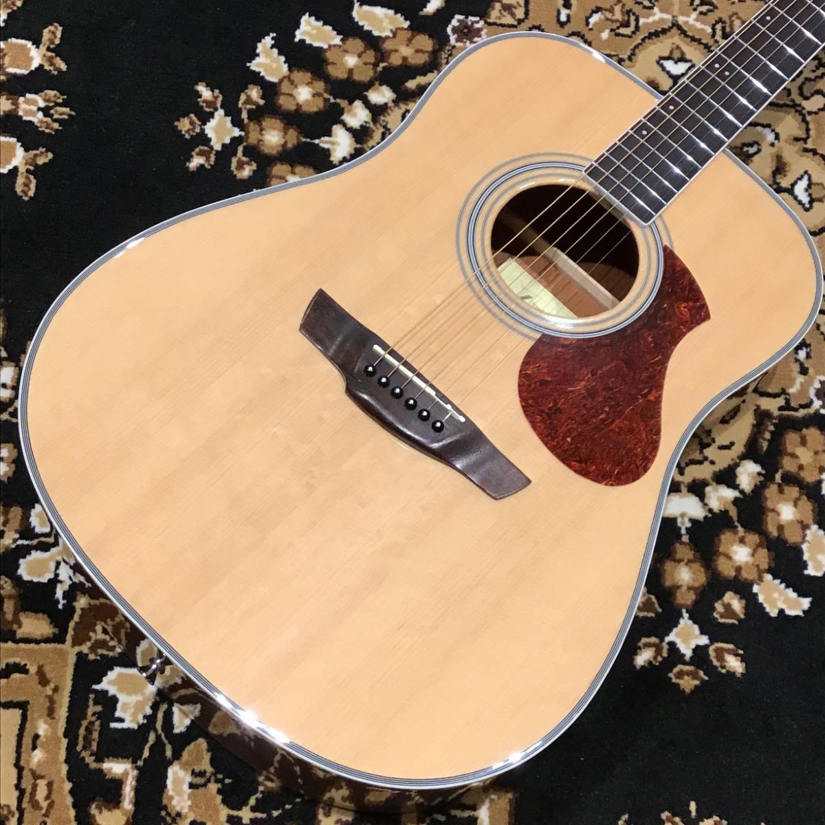 James J-300D NAT(ナチュラル) アコースティックギター