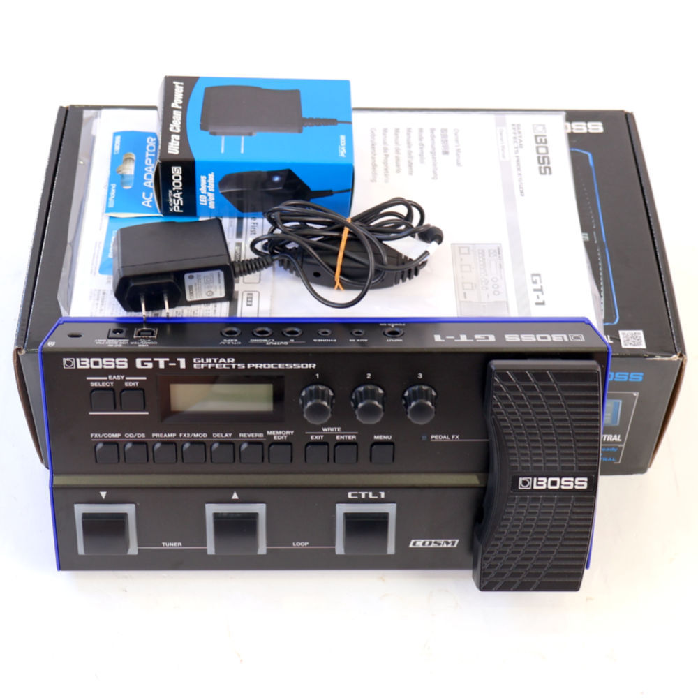 BOSS GT-1 ギターエフェクター 本体と電源アダプターと箱付き BOSS GT-1 純正アダプター + 純正ケース + 教科書 セット マルチ