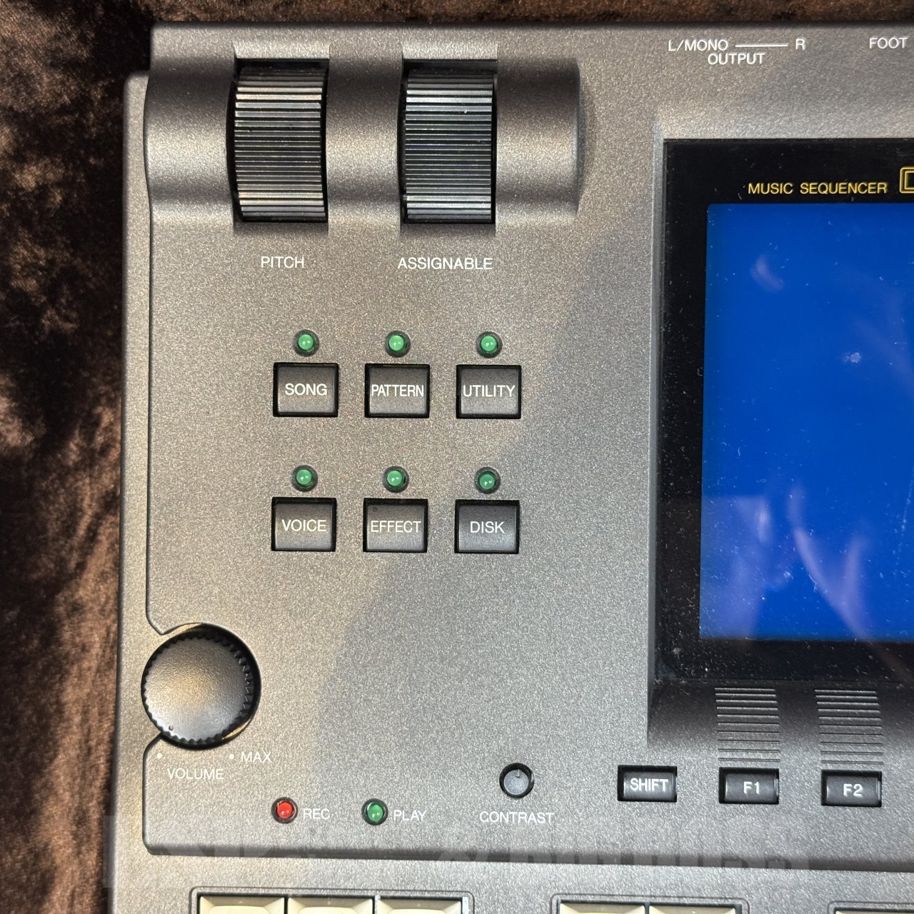 YAMAHA QY700（中古/送料無料）【楽器検索デジマート】