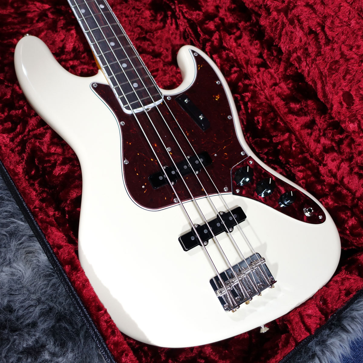 Fender American Vintage II 1966 Jazz Bass Olympic White（新品/送料無料）【楽器検索デジマート】