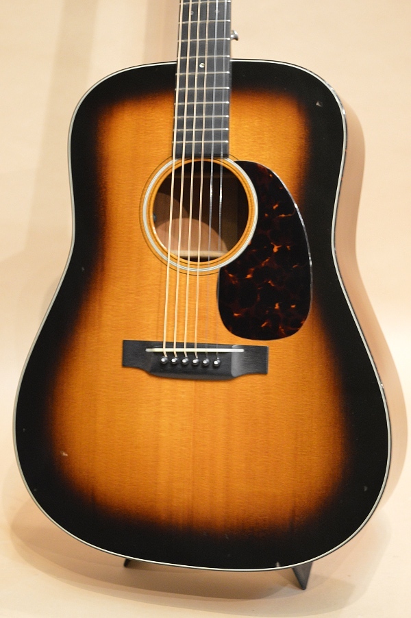 Martin D-18V Vintage Series Sunburst 2000年製（中古/送料無料