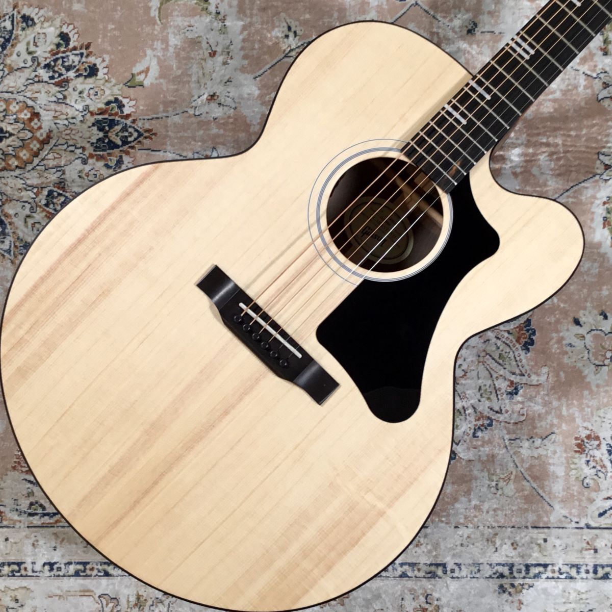 【高品質大得価】新品同様Gibson ギブソン G-200 EC エレアコギター　アメリカ製 ギブソン
