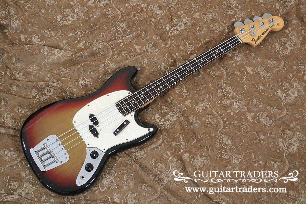 Mustang Fender USA 岡山県真庭市より、Fender 町田店Fender 楽器奏庫 