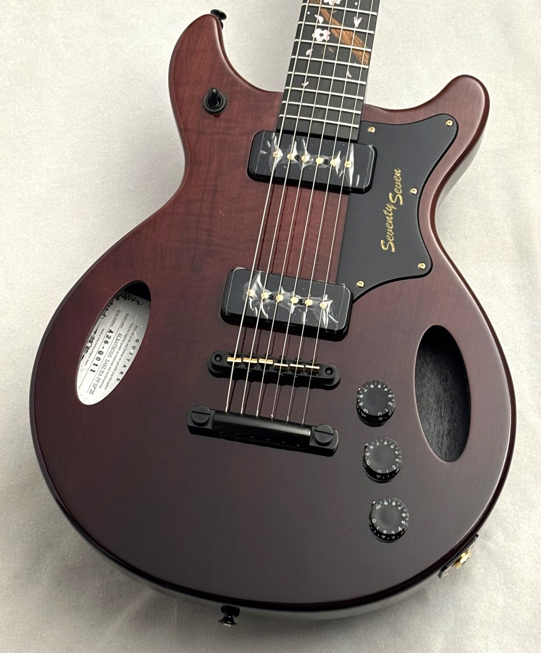 Seventy Seven Guitars ALBATROSS-SAKURA-PP SP'26/E ~Yozakura