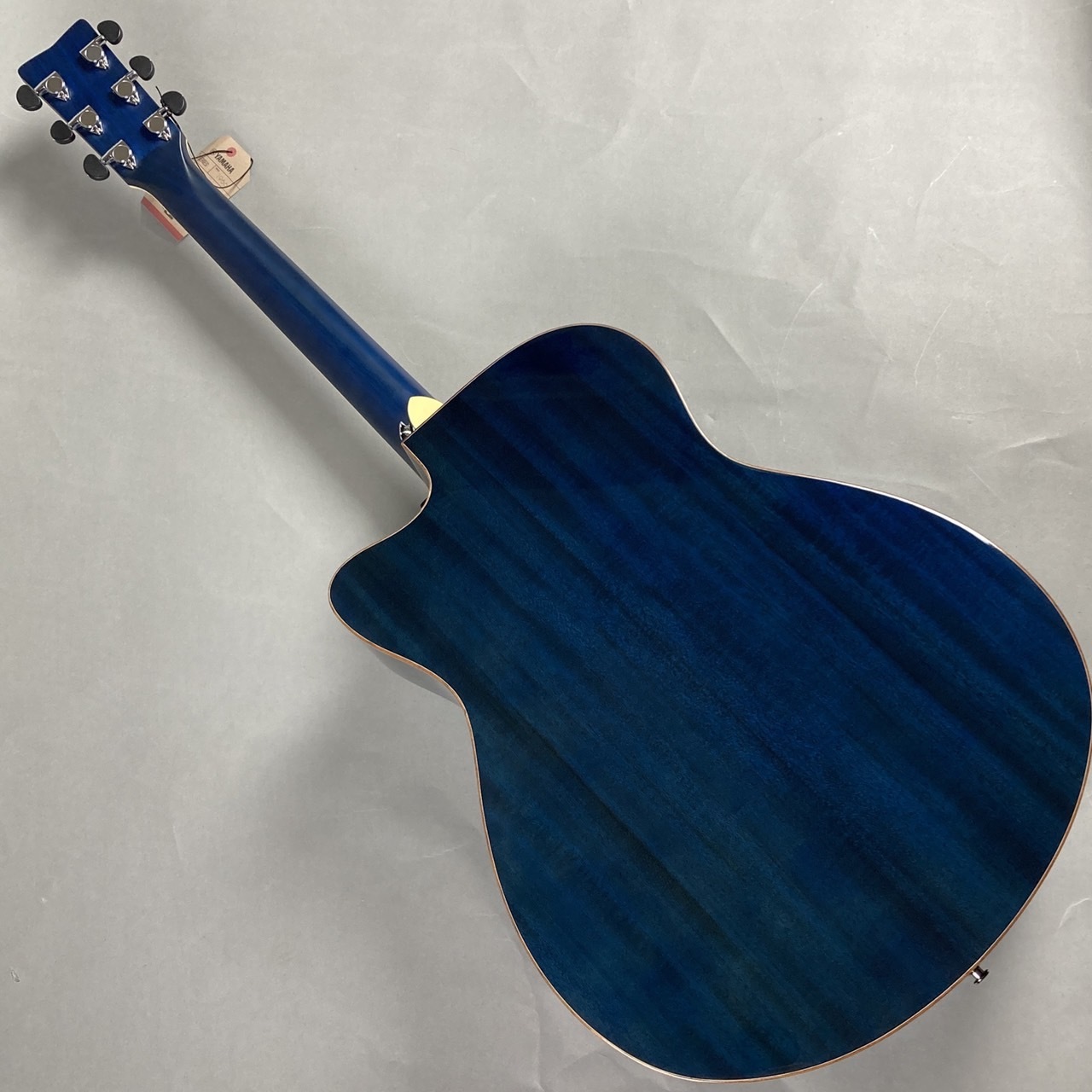 【値下げ交渉可】YAMAHA FSX825C（TQ：ターコイズ） YAMAHA FSX825C TQ(ターコイズ) アコースティックギター 【現物